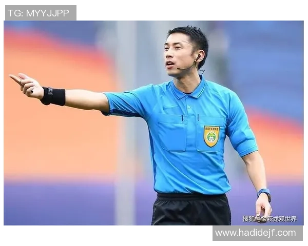 助理裁判在足球比赛中的重要性与技术应用探讨 助理裁判在足球比赛中的重要性与技术应用探讨