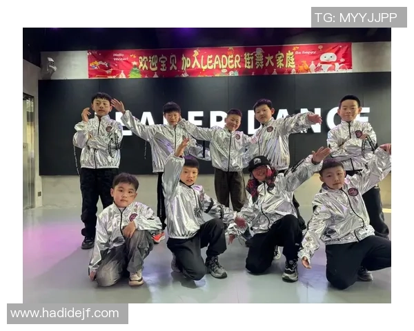 杭州街舞队运营揭秘:如何在街舞热潮中崭露头角与持续发展 杭州街舞队运营揭秘:如何在街舞热潮中崭露头角与持续发展