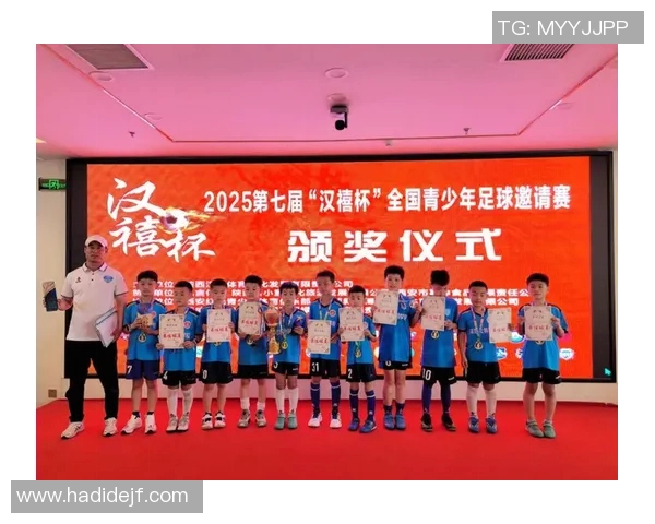 蓝田足球班：培养未来足球明星的摇篮与梦想启航地