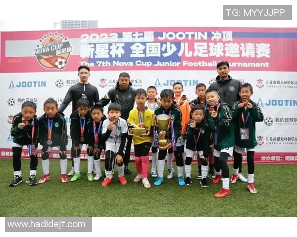 田旭足球：探索中国足球新星的成长之路与未来发展潜力